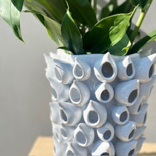 Load image into Gallery viewer, Barnacle Vase