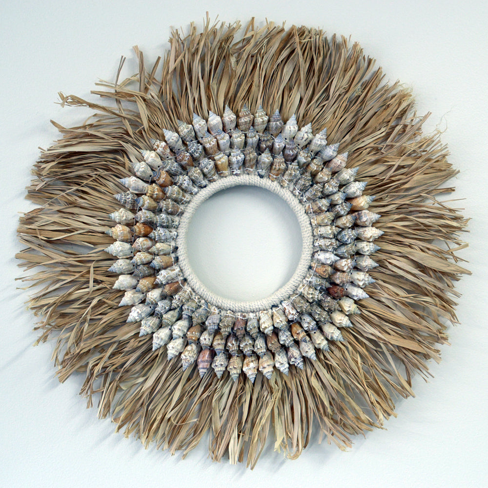 Raffia Shell Wall Decor